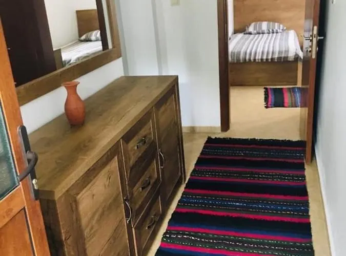 вълнара Willa Sredets