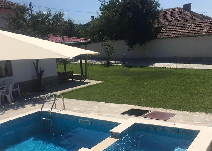 вълнара Villa *